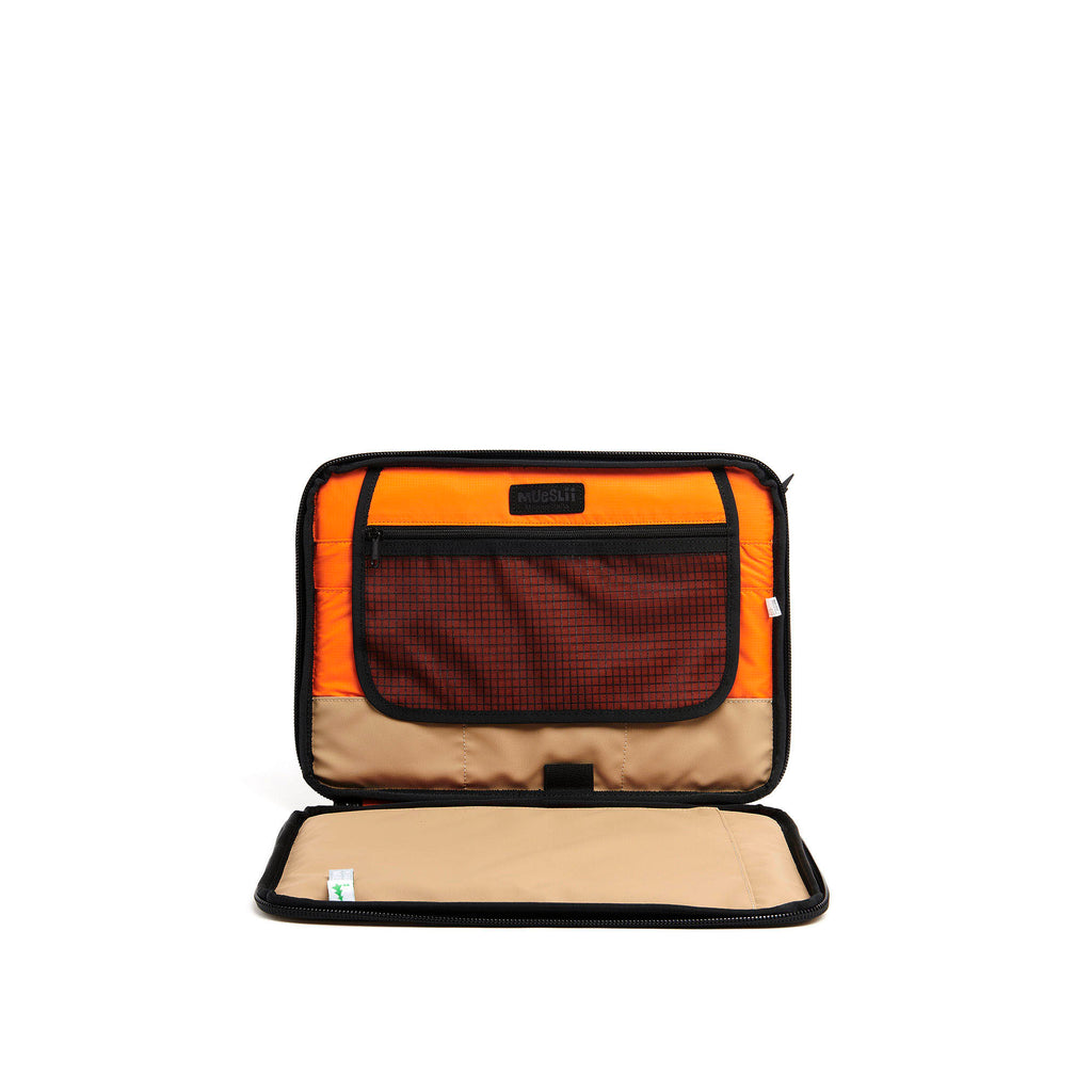 Mueslii A4 document- tech holder,  made of PU coated waterproof nylon, color sand, inside view.