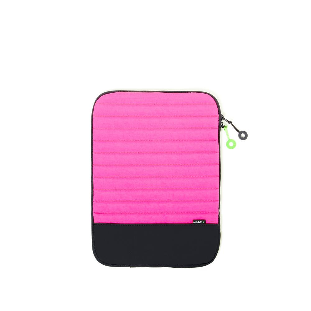 Mueslii 13" padded laptop sleeves made of rip stop nylon and Ykk zips.