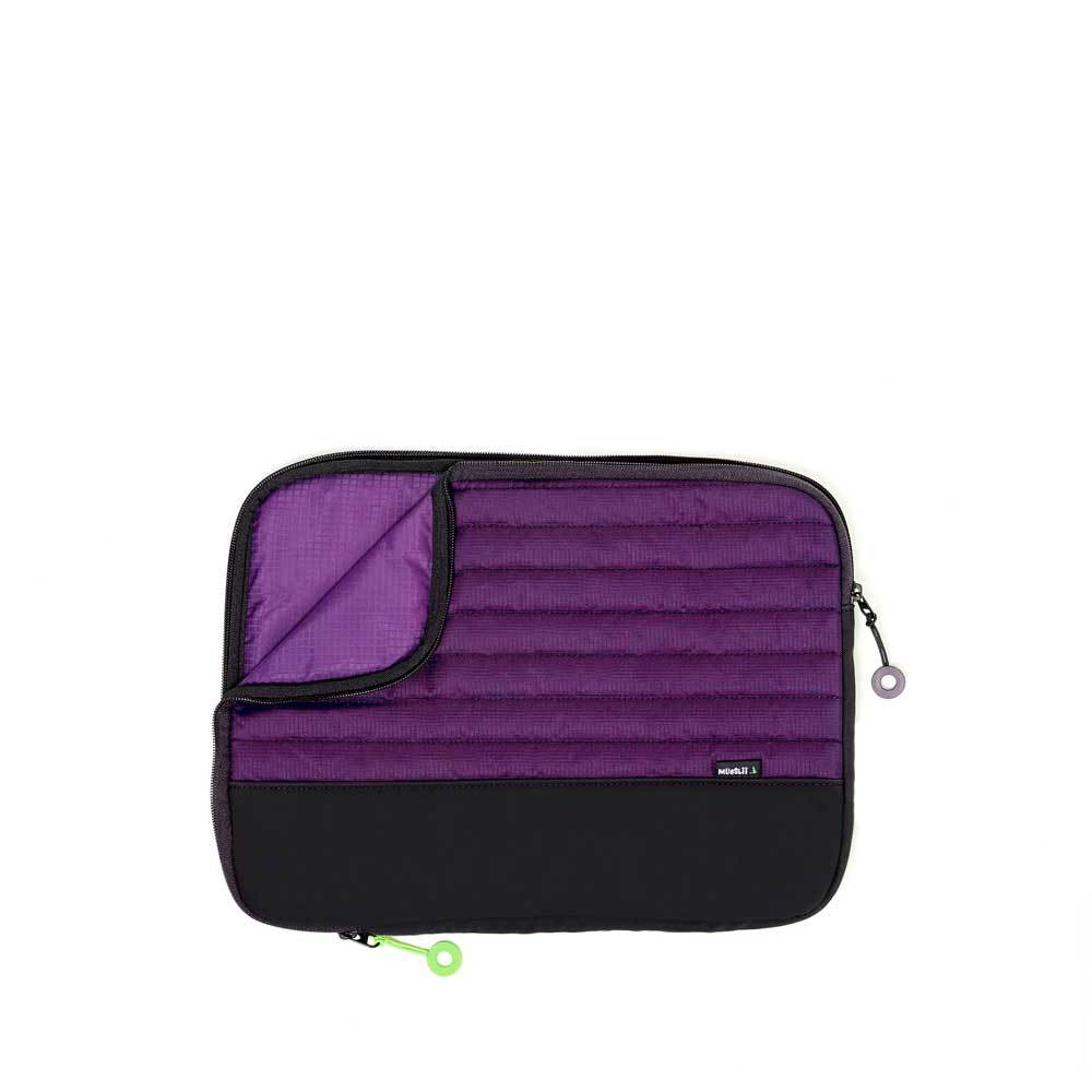 Mueslii 13" padded laptop sleeves made of rip stop nylon and Ykk zips.