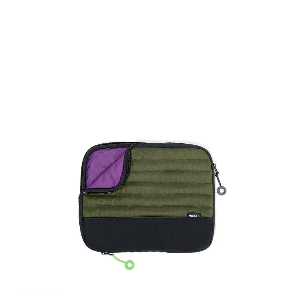Mueslii padded iPad sleeves made of rip stop nylon and Ykk zips.