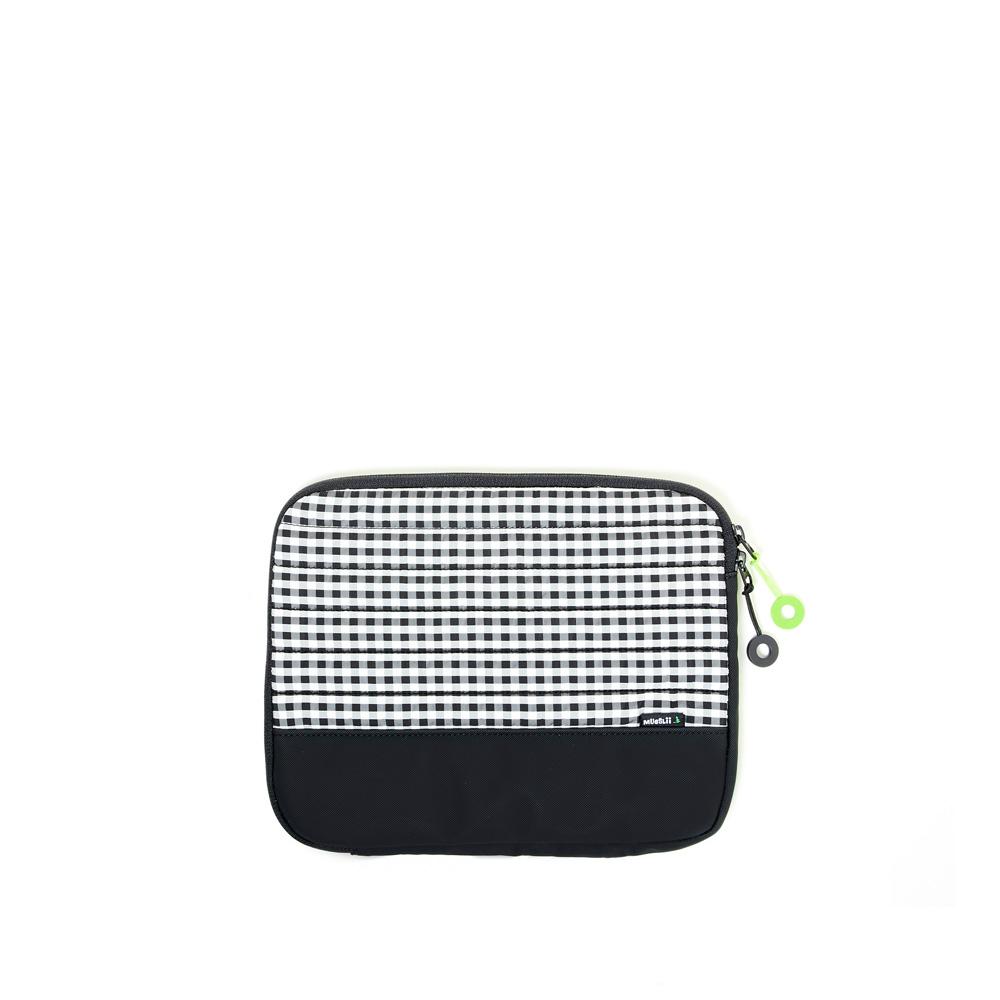 Mueslii padded iPad sleeves made of rip stop nylon and Ykk zips.